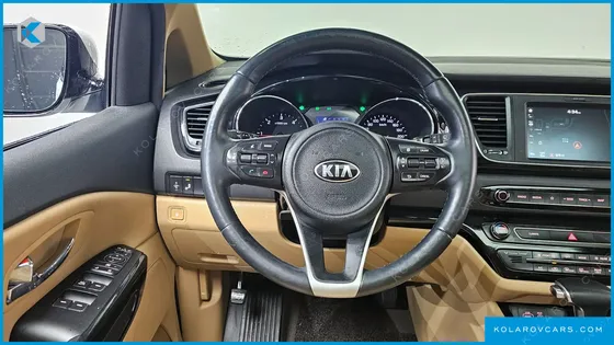 KIA CARNIVAL 9-SEATER PRESTIGE