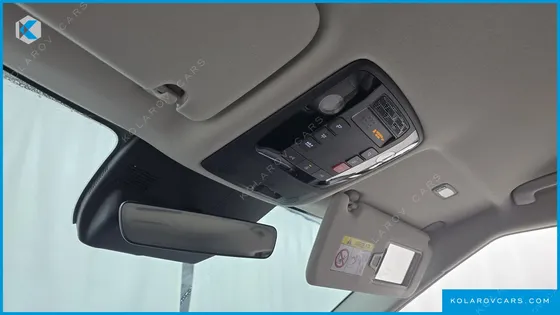 KIA CARNIVAL 9-SEATER NOBLESSE