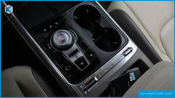 KIA CARNIVAL 9-SEATER SIGNATURE
