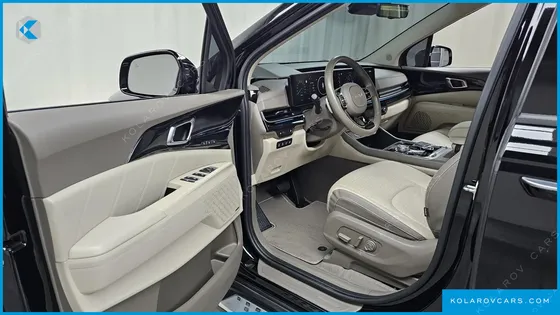 KIA CARNIVAL GASOLINE 7-SEATER HI LIMOUSINE