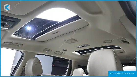 KIA CARNIVAL HEV 9 SEATER X LINE