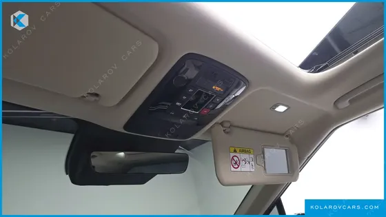 KIA CARNIVAL HEV 9 SEATER X LINE