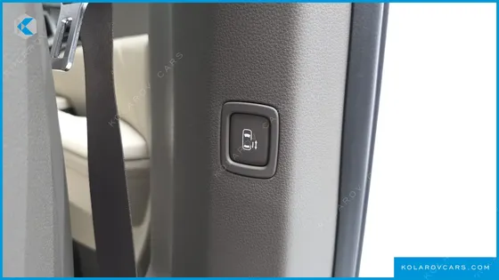 KIA CARNIVAL HEV 9 SEATER X LINE