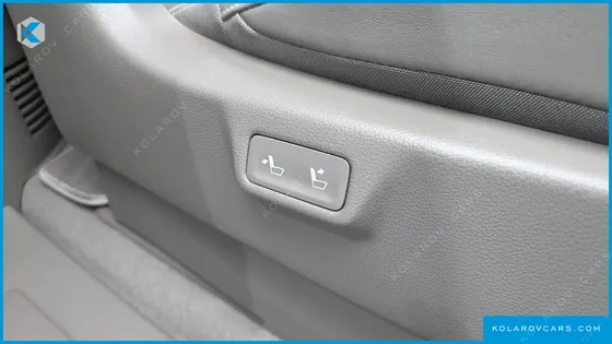 KIA CARNIVAL HEV 9 SEATER X LINE