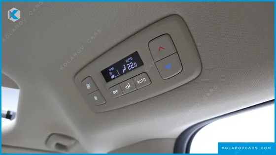 KIA CARNIVAL HEV 9 SEATER X LINE