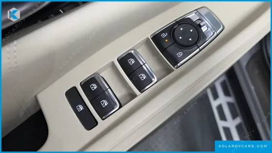 KIA CARNIVAL HEV 9 SEATER X LINE
