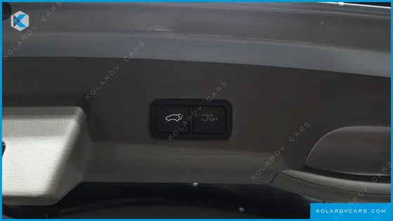KIA CARNIVAL HEV 9 SEATER X LINE