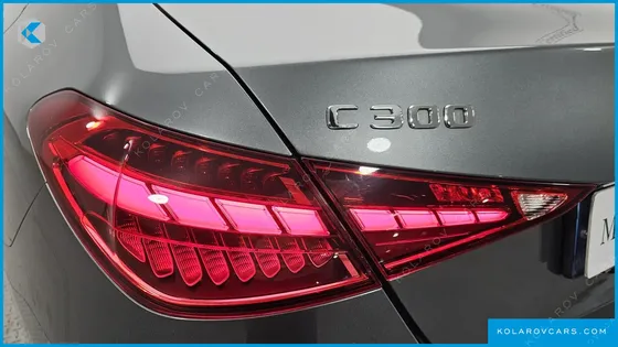 MERCEDES C-CLASS C300 AMG LINE