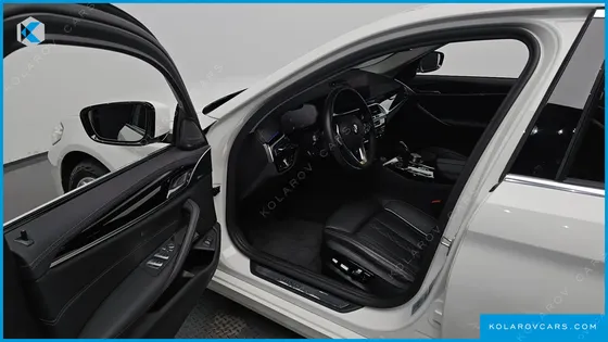 BMW 5 SERIES 530I XDRIVE LUXURY
