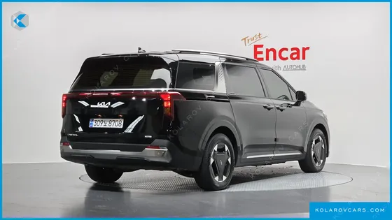 KIA CARNIVAL HEV 9SEATER SIGNATURE