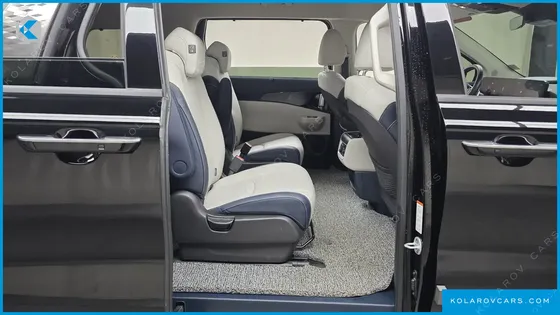 KIA CARNIVAL HEV 9SEATER SIGNATURE