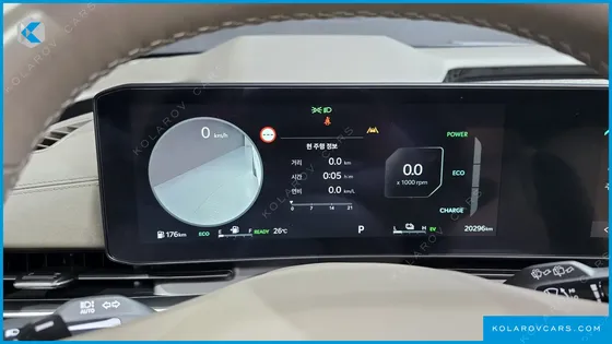 KIA CARNIVAL HEV 9SEATER SIGNATURE