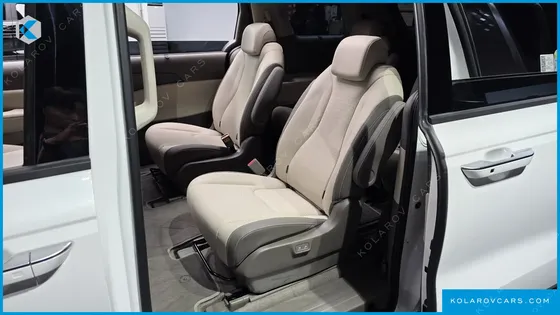 KIA CARNIVAL HEV 9SEATER SIGNATURE