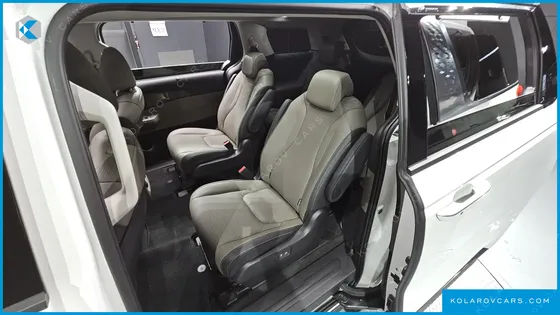 KIA CARNIVAL HEV 9SEATER SIGNATURE