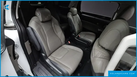 KIA CARNIVAL HEV 9SEATER SIGNATURE