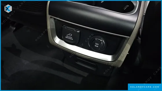 KIA CARNIVAL HEV 9SEATER SIGNATURE