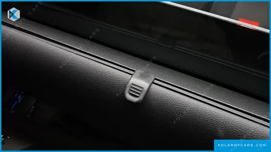 KIA CARNIVAL HEV 9SEATER SIGNATURE