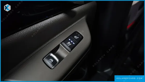 KIA CARNIVAL HEV 9SEATER SIGNATURE