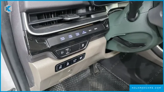 KIA CARNIVAL GASOLINE 9-SEATER HI LIMOUSINE (7-SEATER LIMOUSINE(SPECIAL VEHICLE)
