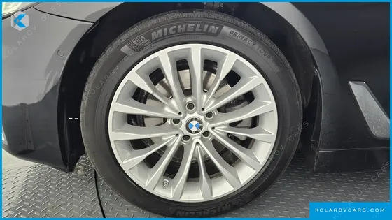 BMW 5 SERIES 520I LUXURY