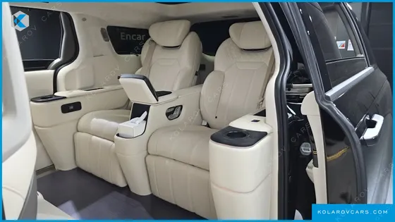 KIA CARNIVAL GASOLINE 4-SEATER HI LIMOUSINE (SPECIAL)