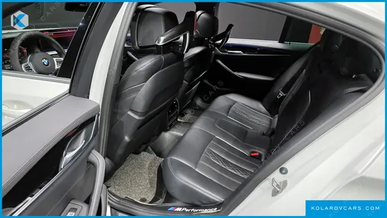 BMW 5 SERIES 523D M SPORT