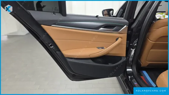 BMW 5 SERIES 520I M SPORT