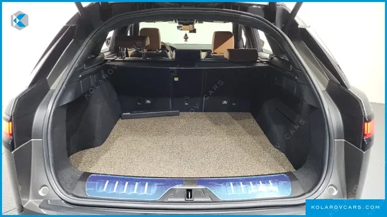 LAND ROVER RANGE ROVER VELAR 3.0 D300 R-DYNAMIC HSE