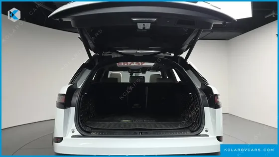 LAND ROVER RANGE ROVER VELAR 2.0 P250 R-DYNAMIC SE
