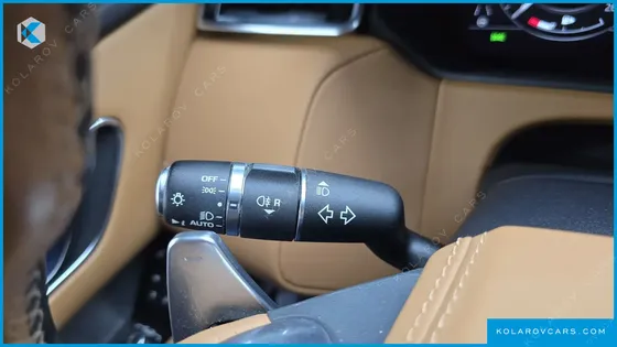 LAND ROVER RANGE ROVER VELAR 3.0 D300 R-DYNAMIC HSE