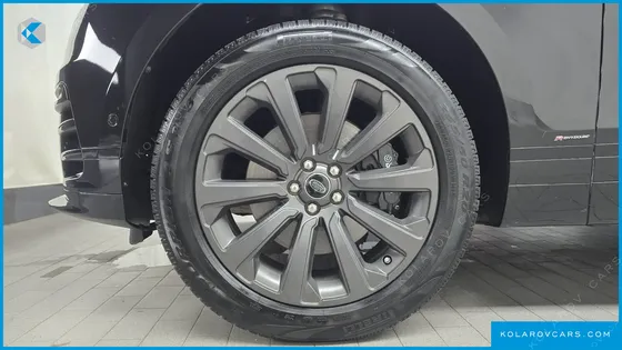 LAND ROVER RANGE ROVER VELAR 3.0 P380 R-DYNAMIC SE