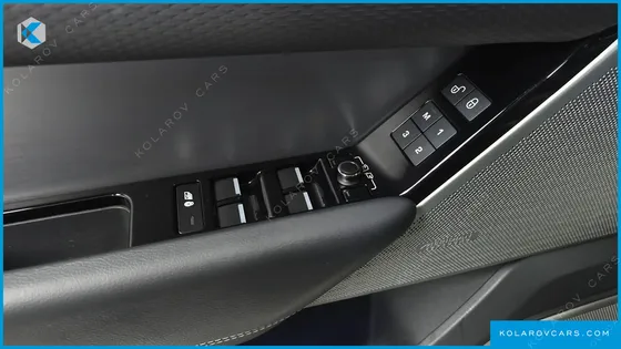 LAND ROVER RANGE ROVER VELAR 3.0 P380 R-DYNAMIC SE