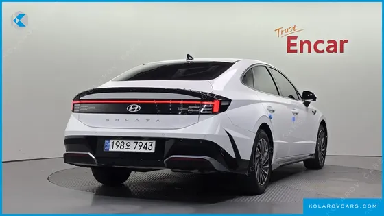HYUNDAI SONATA EXCLUSIVE