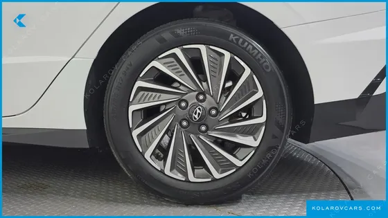 HYUNDAI SONATA EXCLUSIVE