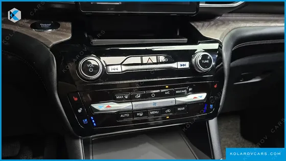 FORD EXPLORER 3.0 PLATINUM 4WD