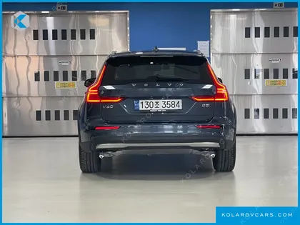VOLVO V60 B5 ULTIMATE AWD