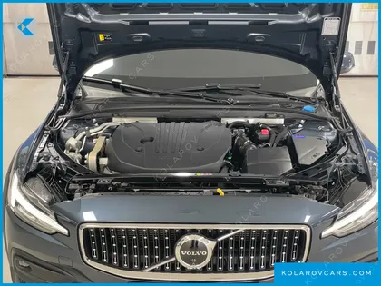 VOLVO V60 B5 ULTIMATE AWD