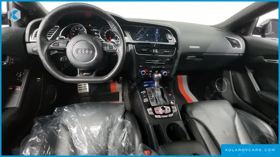 AUDI RS5 4.2 FSI QUATTRO