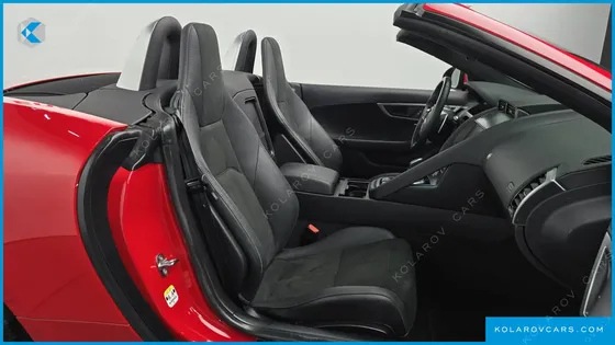 JAGUAR F-TYPE P300 CONVERTIBLE