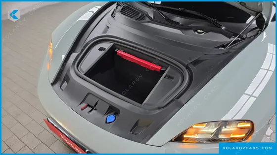 PORSCHE TAYCAN 4S