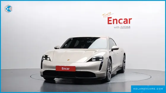 PORSCHE TAYCAN BASE
