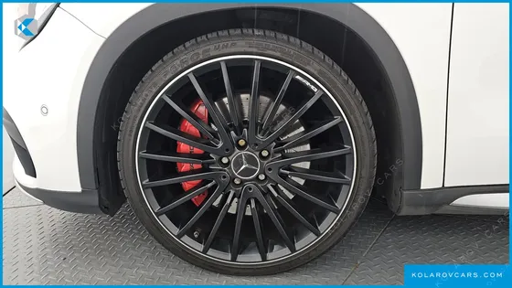 MERCEDES GLA-CLASS GLA45 AMG 4MATIC