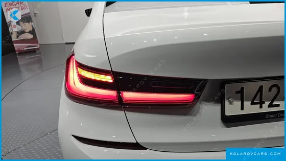 BMW 3 SERIES 330E M SPORT