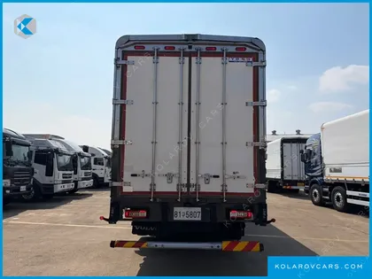 VOLVO CARGO TRUCK 8X4