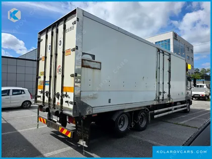 HYUNDAI MEGA TRUCK GOLD