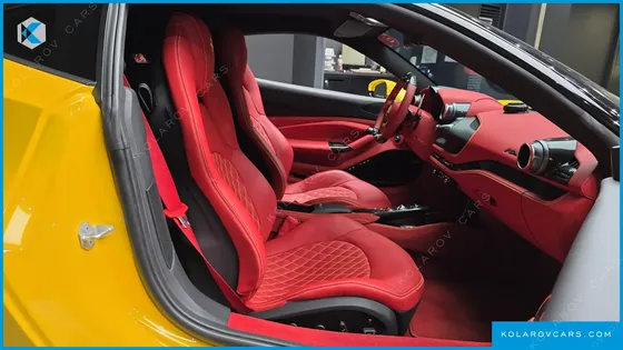 FERRARI F8 3.9 V8