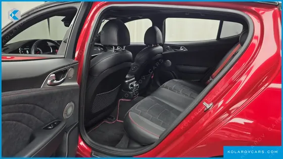 KIA STINGER 3.3 GT AWD ACRO EDITION