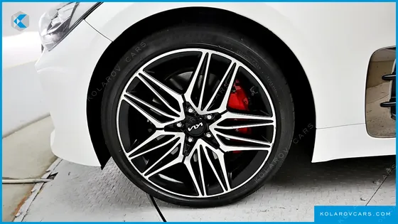 KIA STINGER 2.5 MASTERS