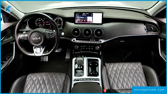 KIA STINGER 2.5 MASTERS