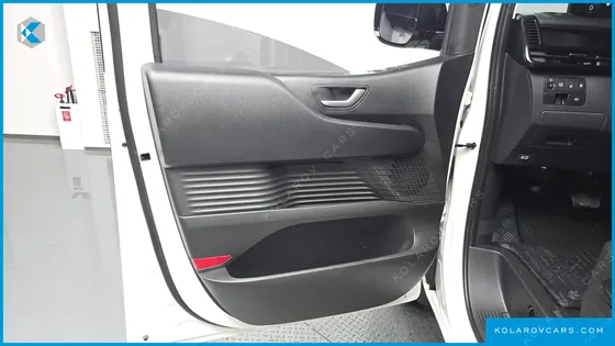 HYUNDAI STARIA HEV 1.6T CARGO 5-SEATER